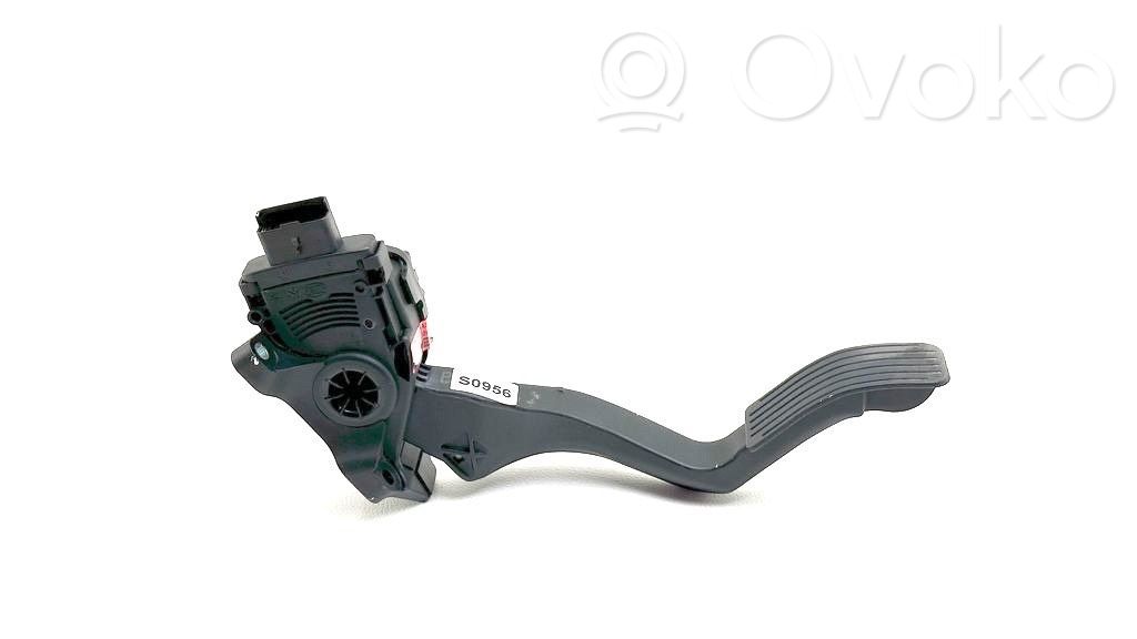 Citroen C4 Cactus Accelerator throttle pedal 