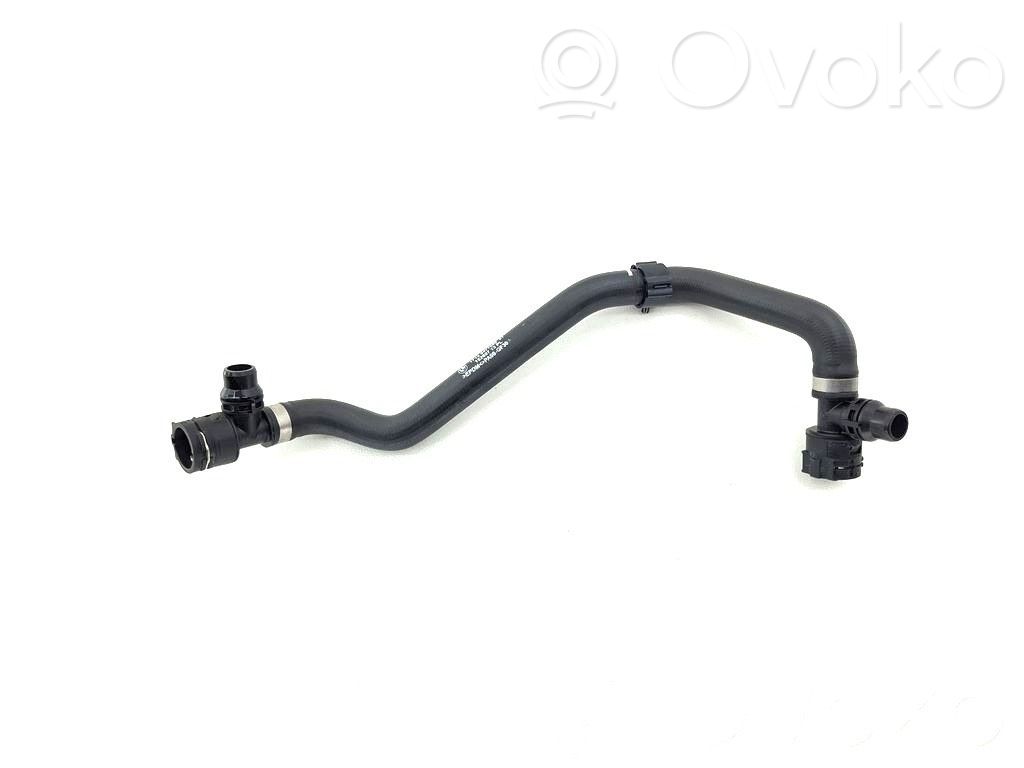 BMW i4 Engine coolant pipe/hose 