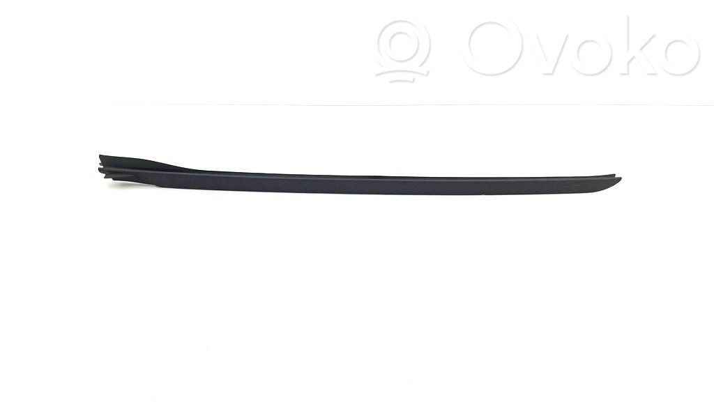 BMW i4 Windshield trim 