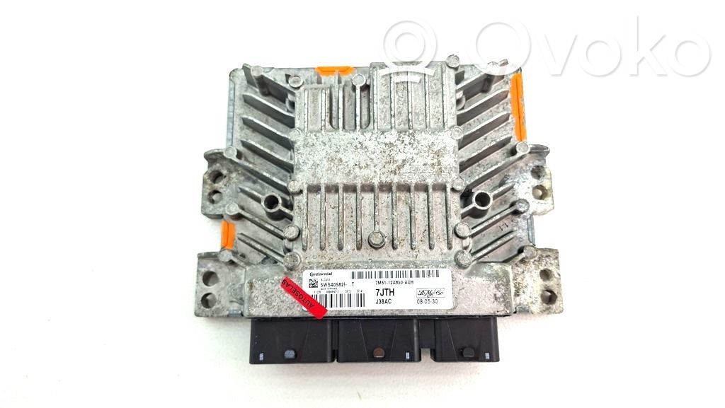 Ford C-MAX I Engine control unit/module 