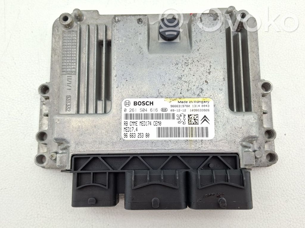 Peugeot RCZ Engine control unit/module 