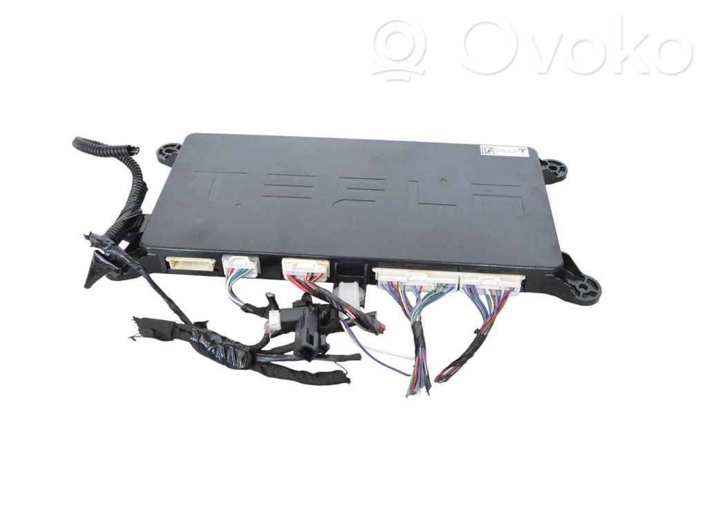 Tesla Model X Central body control module 