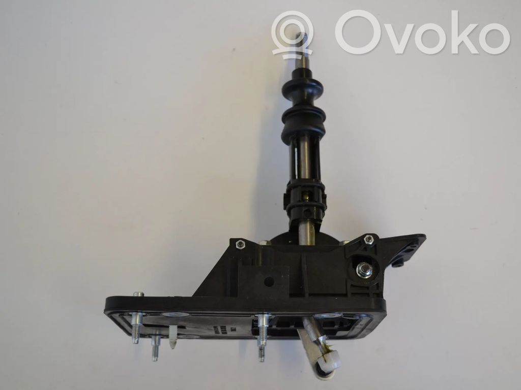 Subaru Outback Lewarek zmiany biegów / górny 
