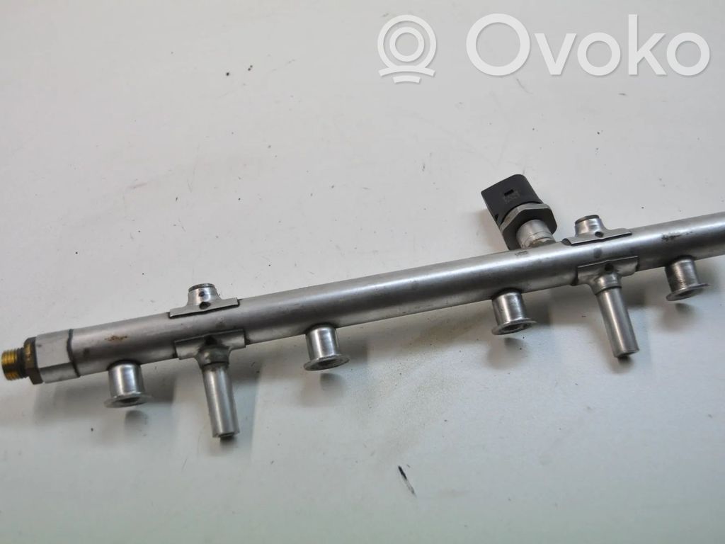 Audi A3 S3 8V Tubo principal de alimentación del combustible 