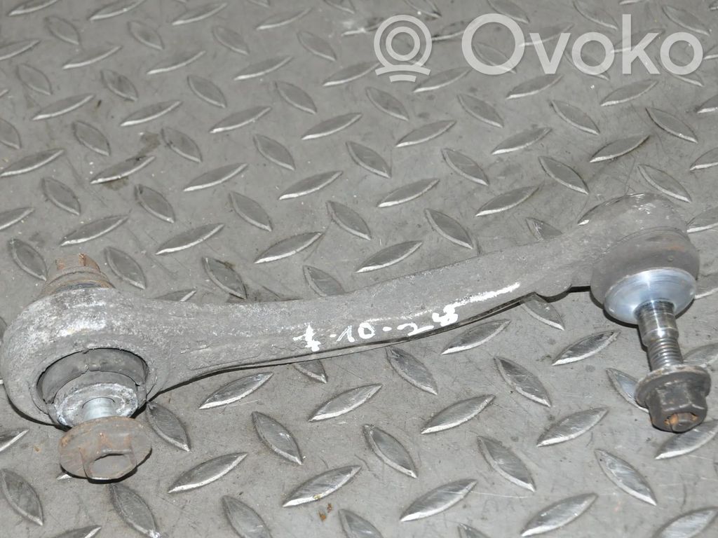 Rear upper control arm/wishbone