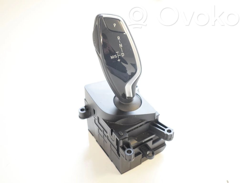 BMW 5 G30 G31 G38 Lewarek zmiany biegów / górny 
