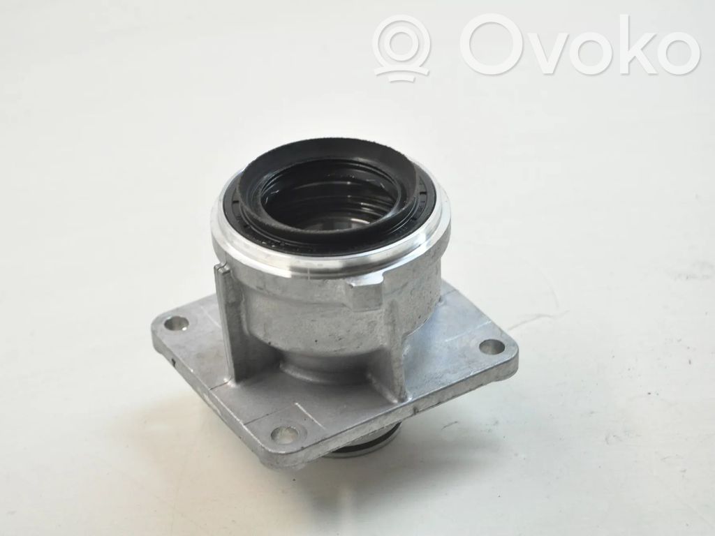 Engine mounting bracket   8699442