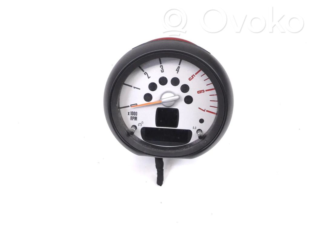 Mini Cooper Countryman R60 Speedometer (instrument cluster) 