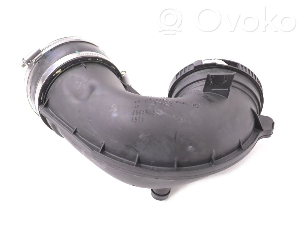 Część rury dolotu powietrza   8089488