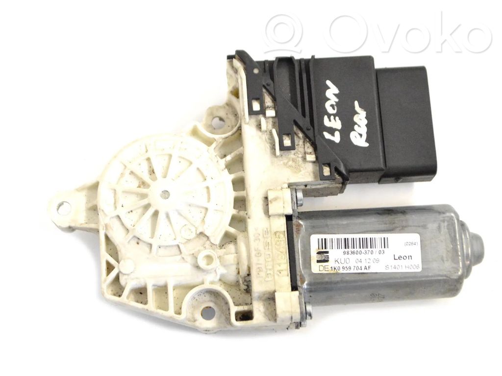 Seat Leon (5F) Asa reguladora de la puerta trasera 
