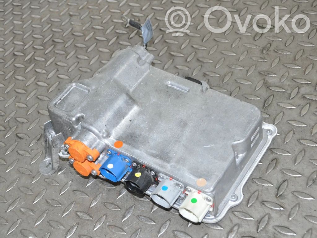 Tesla Model S Current control relay 