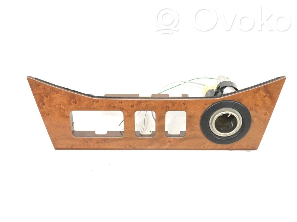 Lexus RX 330 - 350 - 400H Ramka schowka deski rozdzielczej 