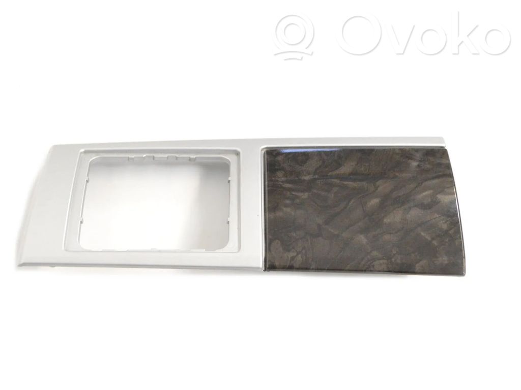 Chrysler Voyager Dashboard glove box trim 
