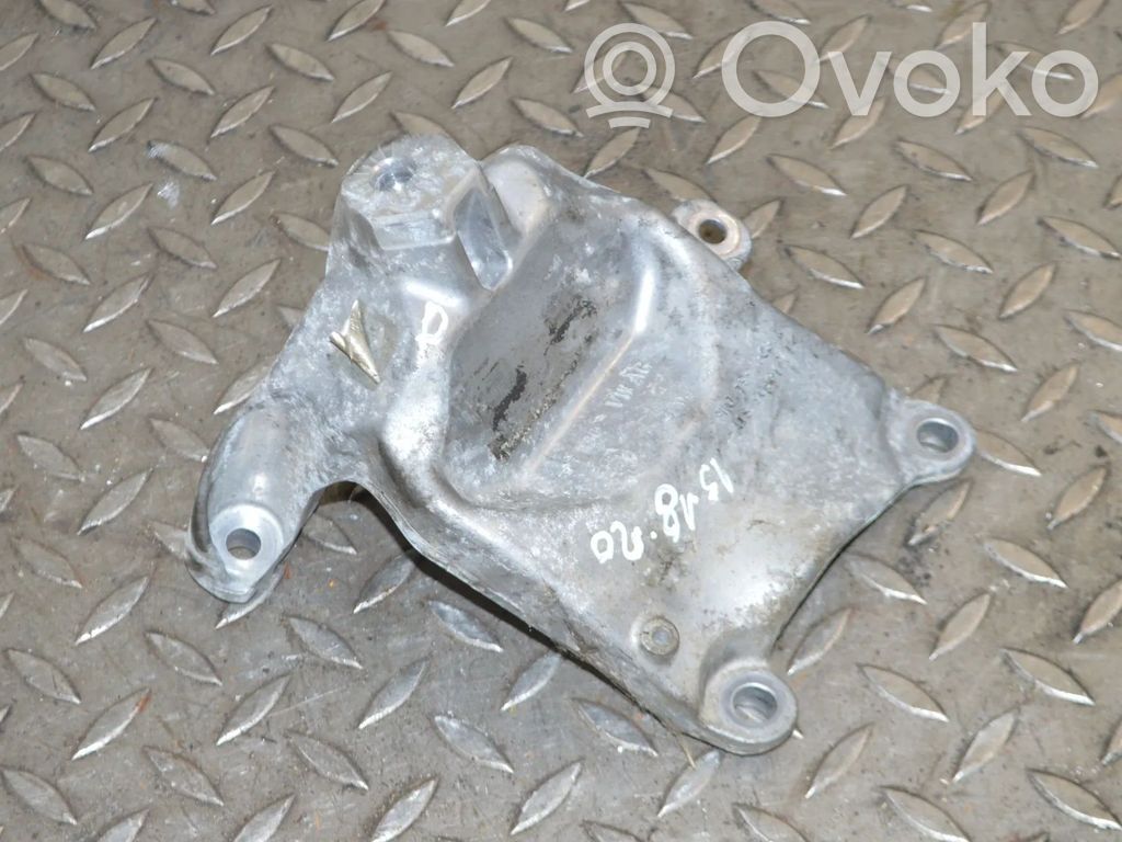 Audi Q5 SQ5 FY Engine mounting bracket 