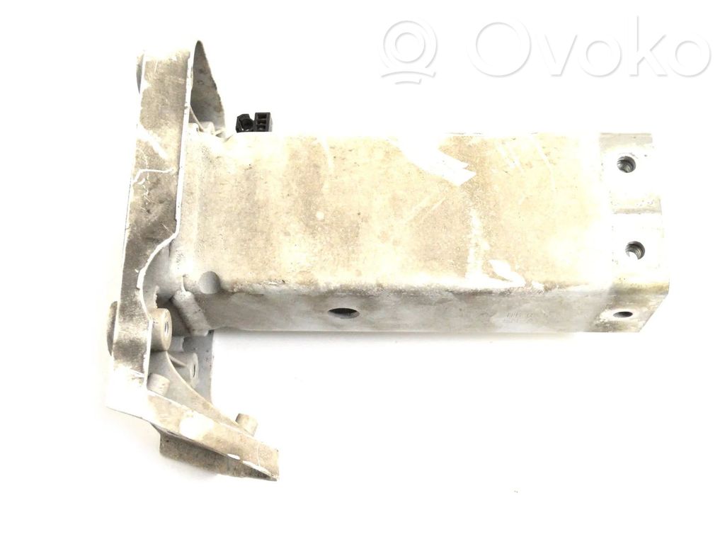 Audi TT TTS Mk2 Front bumper shock/impact absorber 