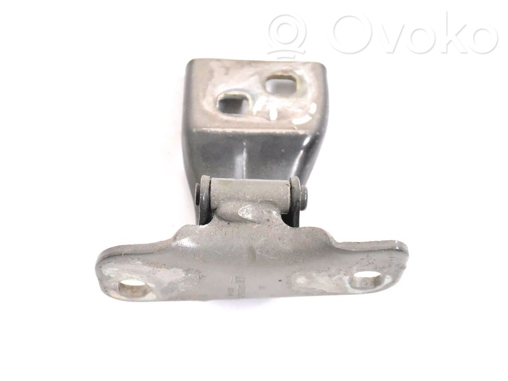 Opel Astra J Tailgate/trunk/boot hinge 