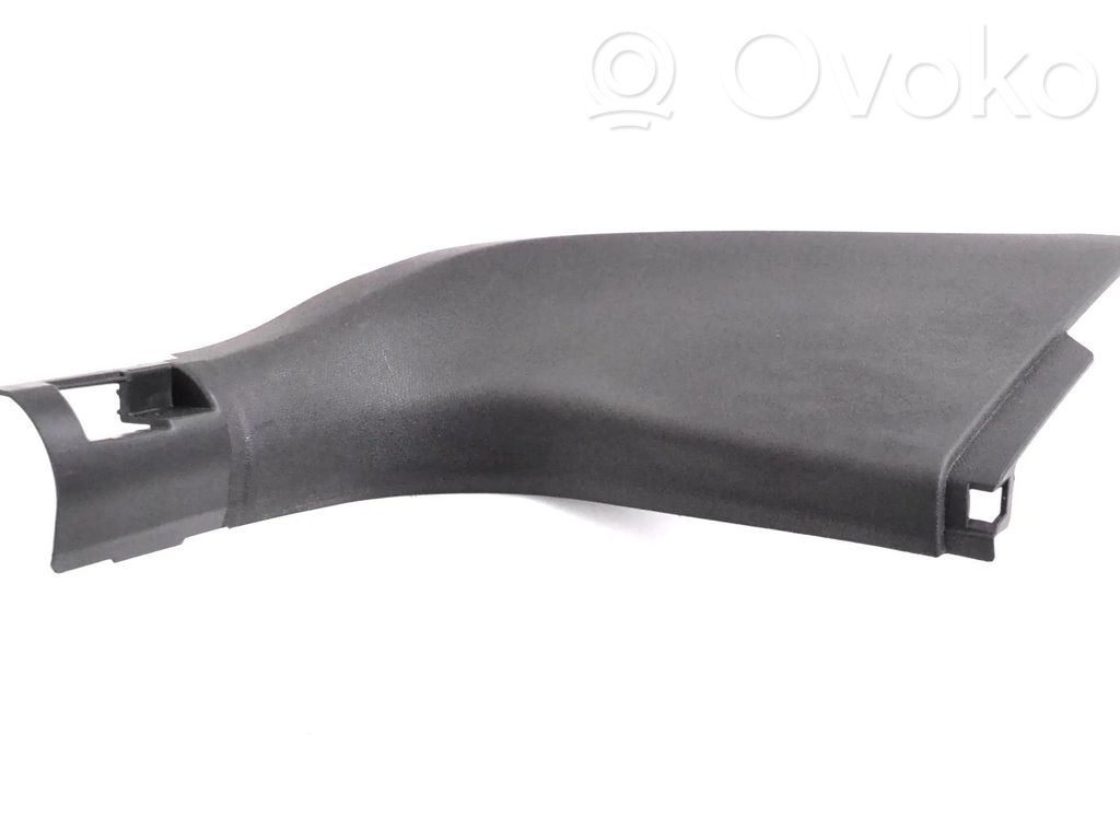 Seat Leon IV Moldura protectora del borde delantero 