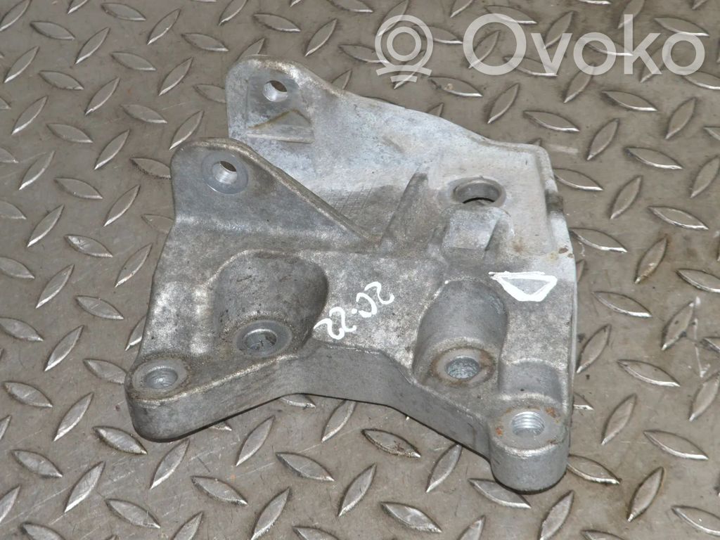 Land Rover Range Rover Evoque L538 Łapa / Mocowanie silnika 