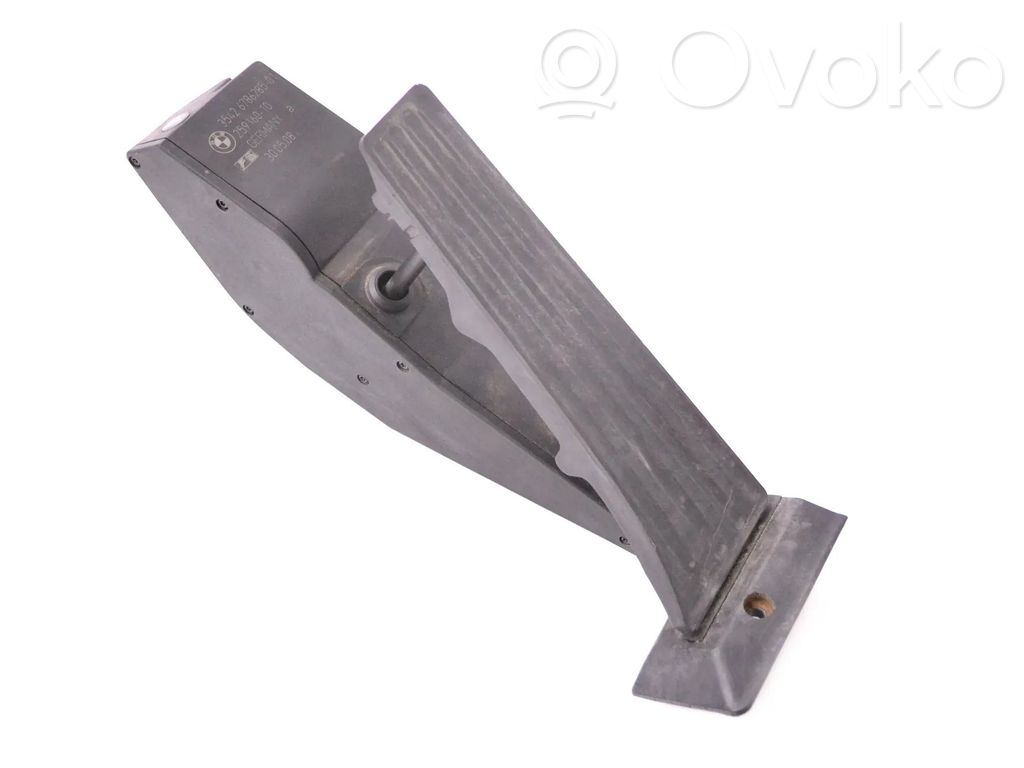 Pedale dell’acceleratore   6786285