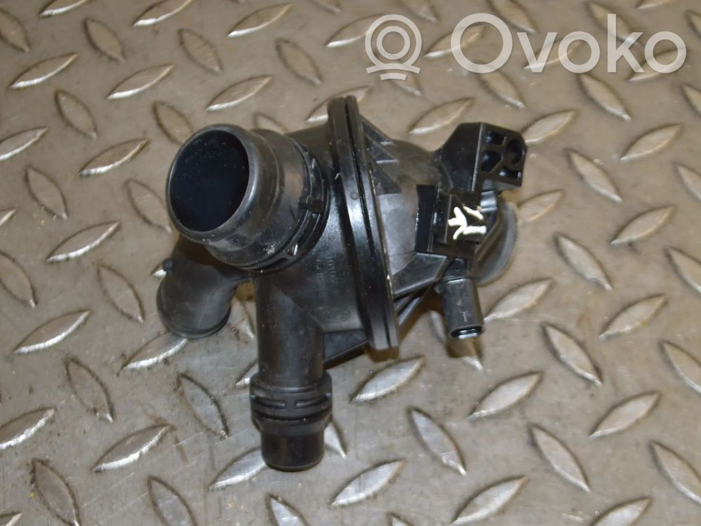 BMW 5 F10 F11 Thermostat 