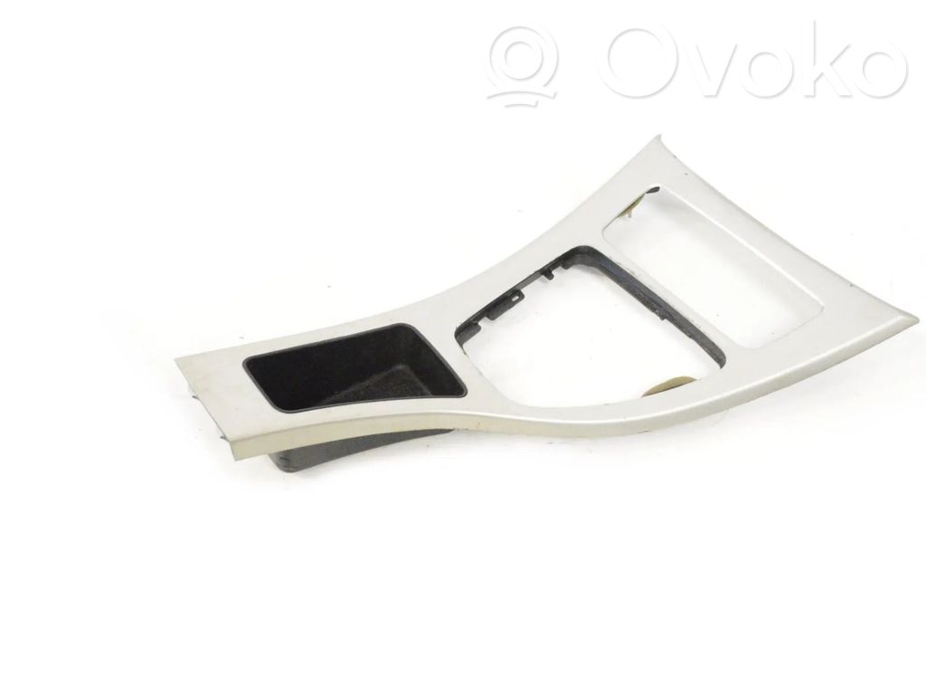 Other center console (tunnel) element   6982447,7118040