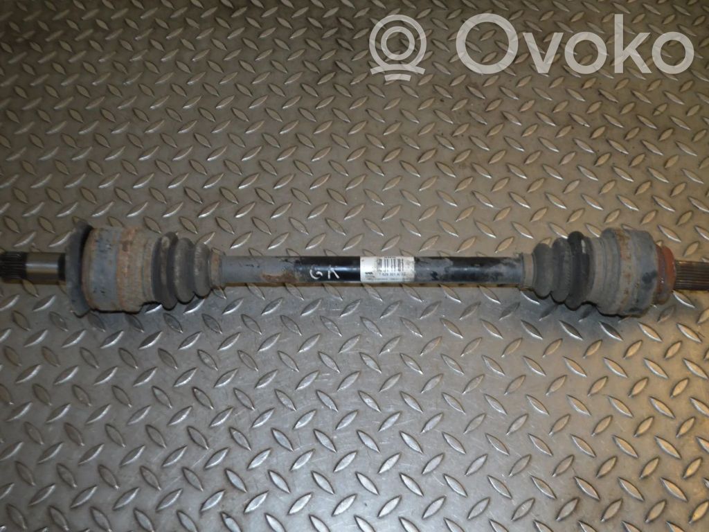 BMW 1 F20 F21 Półoś tylna 