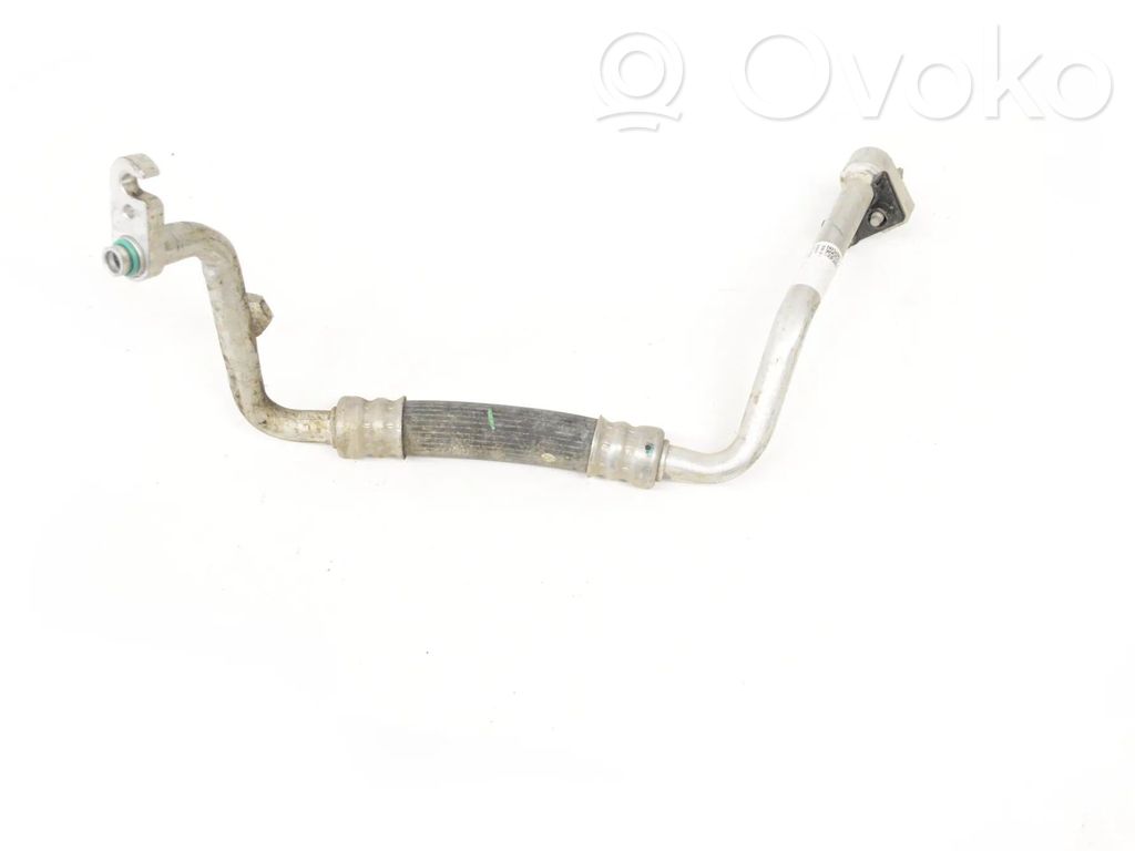 Ilmastointilaitteen putki (A/C)   105466400E