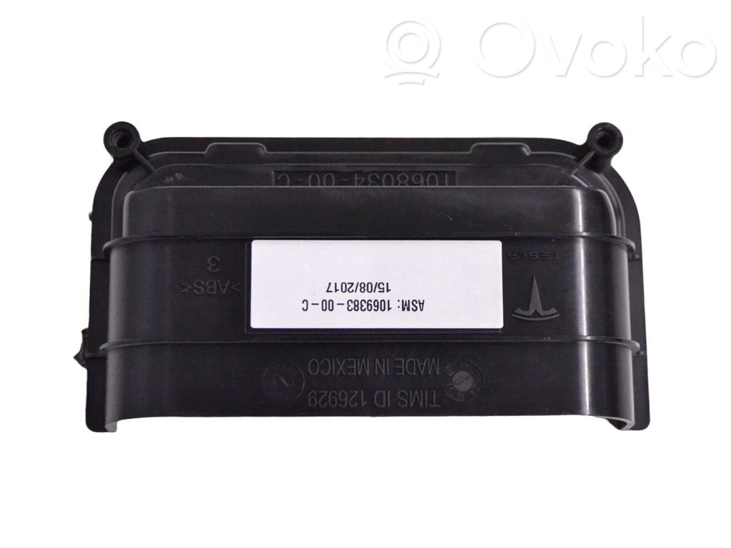 Ventilācijas režģis   106938300C