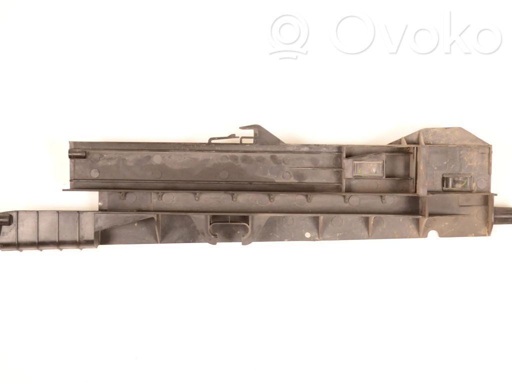 BMW X5 E70 Radiator support slam panel bracket 