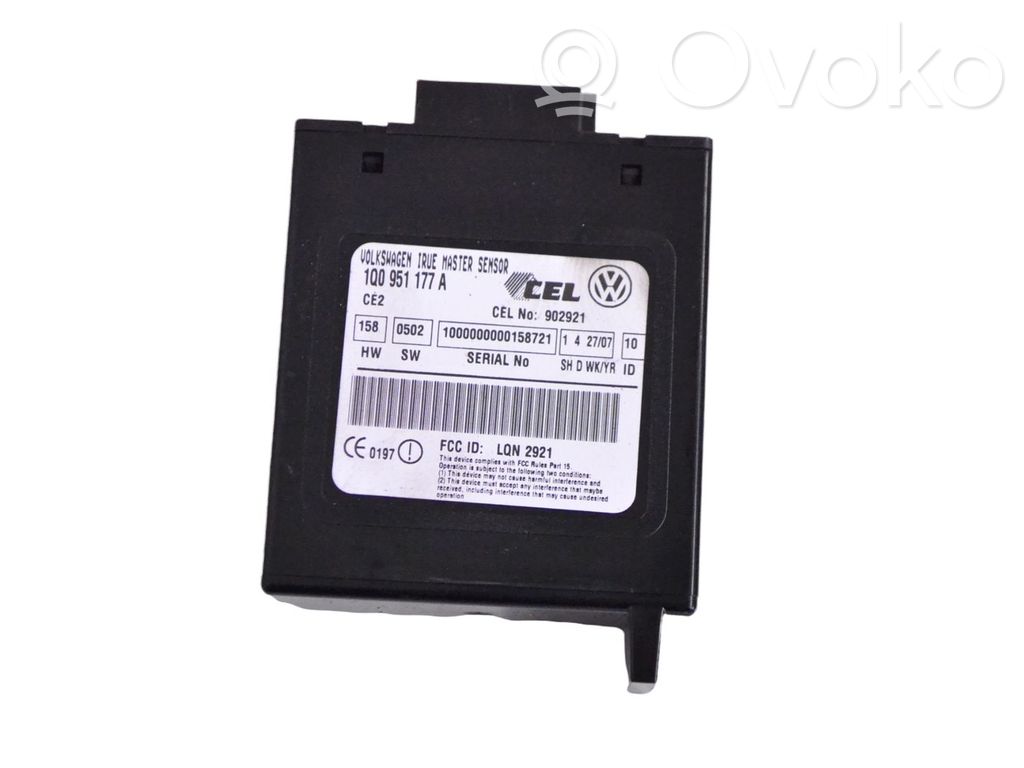 Volkswagen Eos Boîtier module alarme 