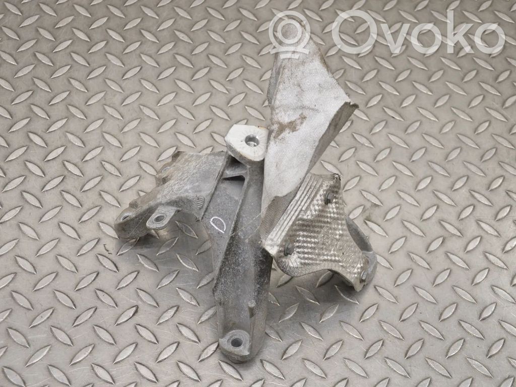 Audi A5 Sportback 8TA Engine mounting bracket 