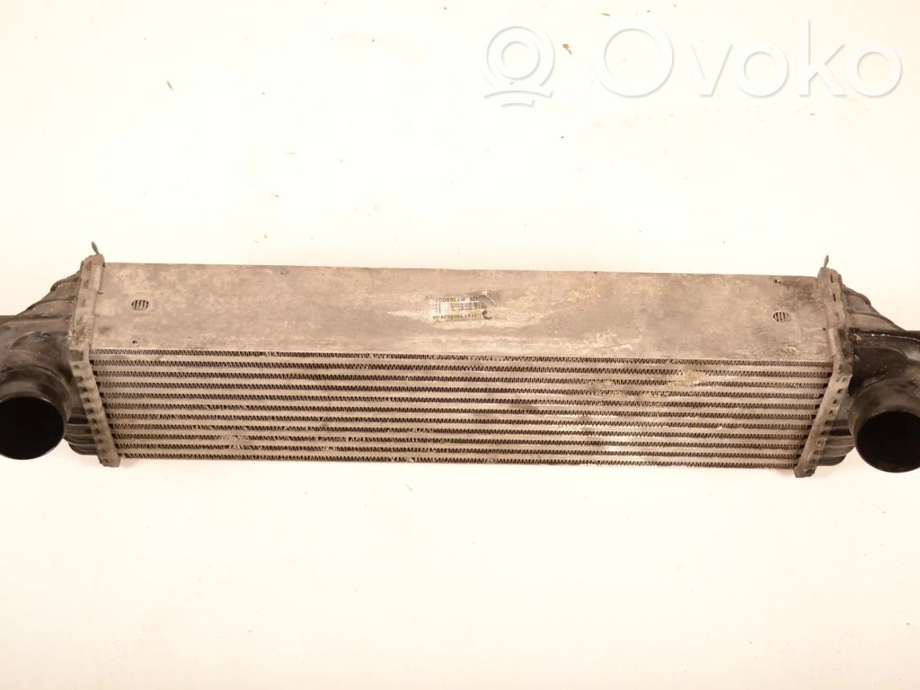 BMW 5 F10 F11 Chłodnica powietrza doładowującego / Intercooler 