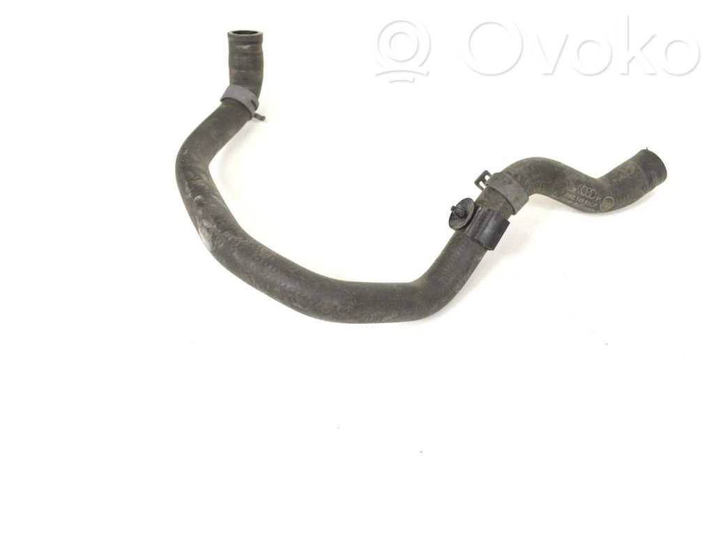 Audi A4 S4 B9 8W Engine coolant pipe/hose 
