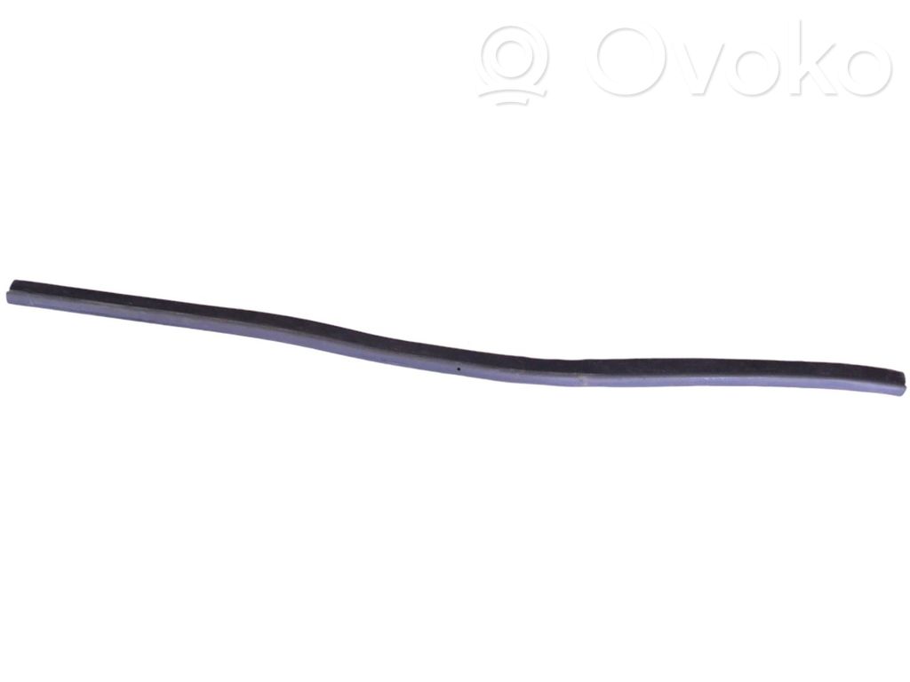 BMW 4 F32 F33 Uszczelka drzwi 