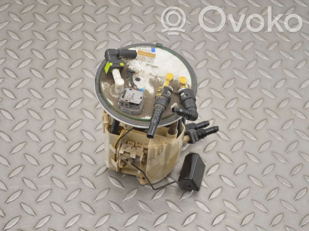 Subaru XV Bomba interna de combustible 