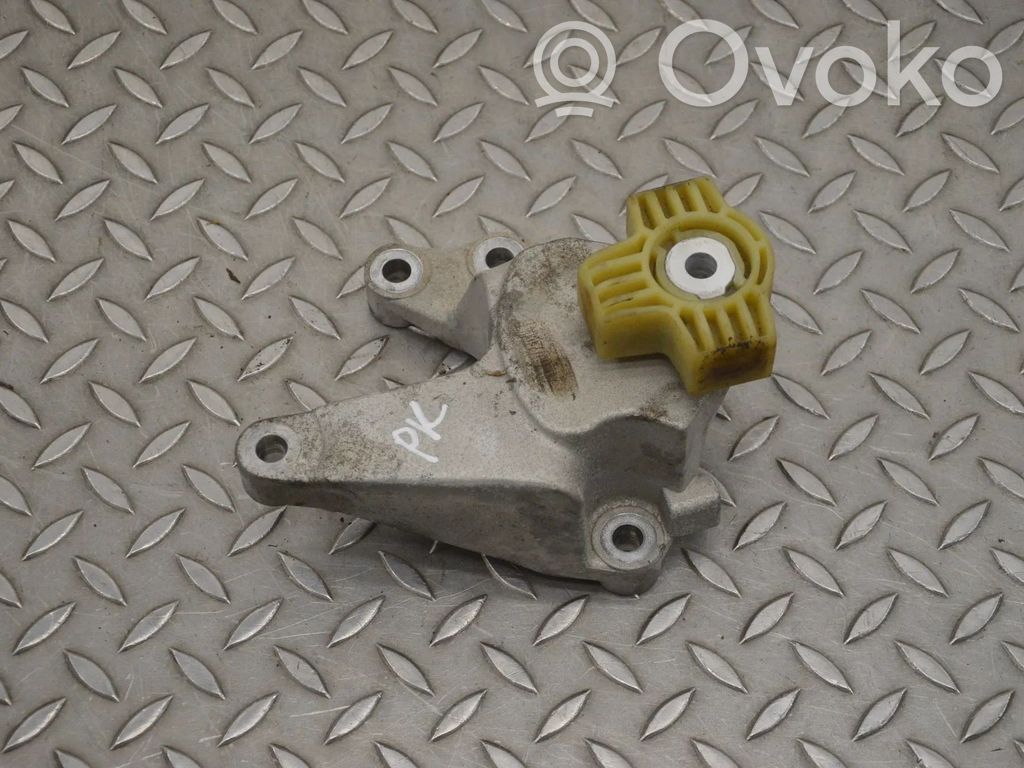 Engine mounting bracket   31686309,4G9863880