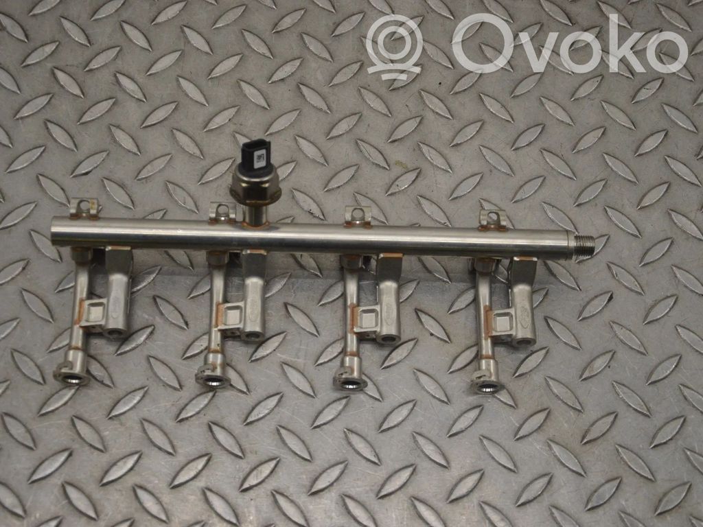 Ford Kuga II Fuel main line pipe 
