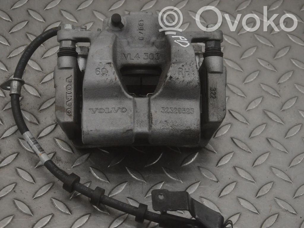 Volvo XC40 Etujarrusatula 