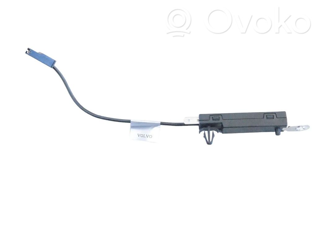 Volvo XC40 Antenos stiprintuvas 