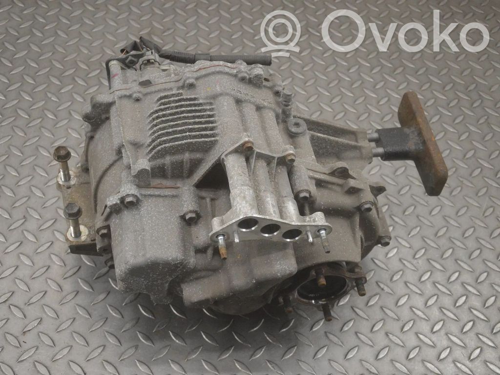 Galinis reduktorius   596K1,R304Y937440,3U3V,8209048020