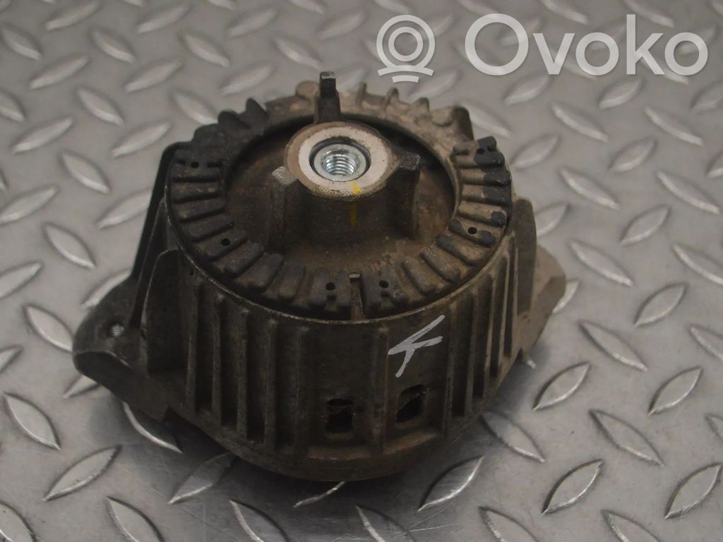 Mercedes-Benz CLS C218 X218 Supporto di montaggio del motore