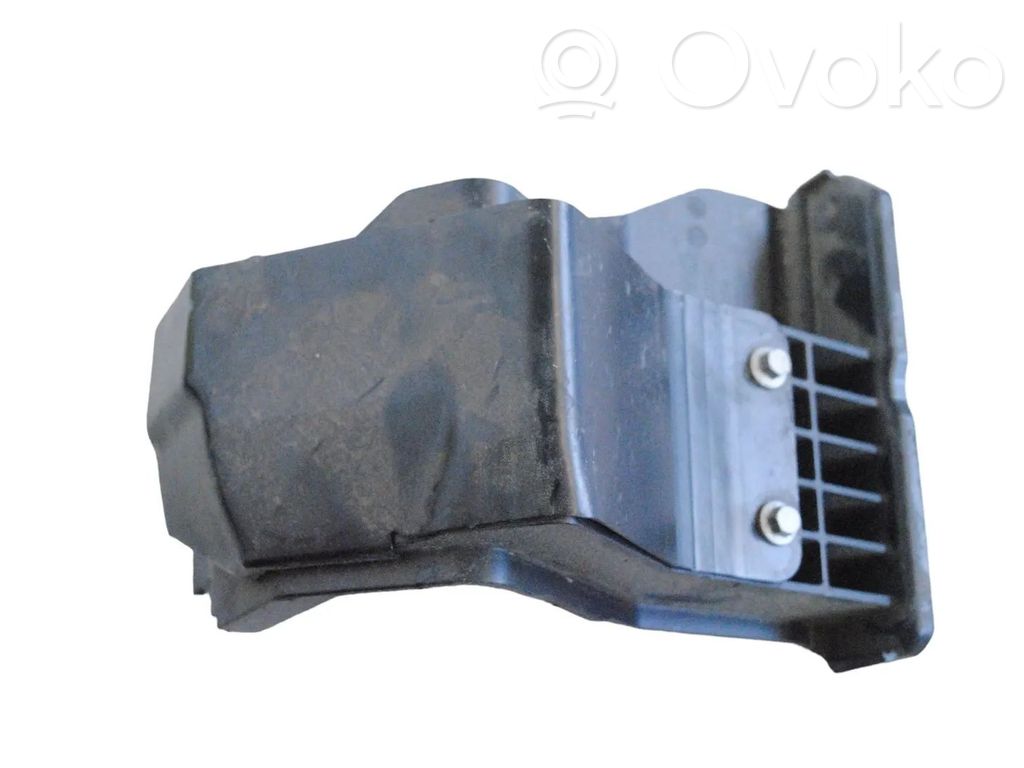 Volvo XC40 Battery bracket 