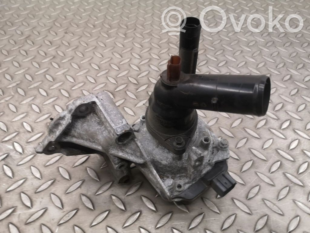 Vesipumppu   20A701039,081010588010