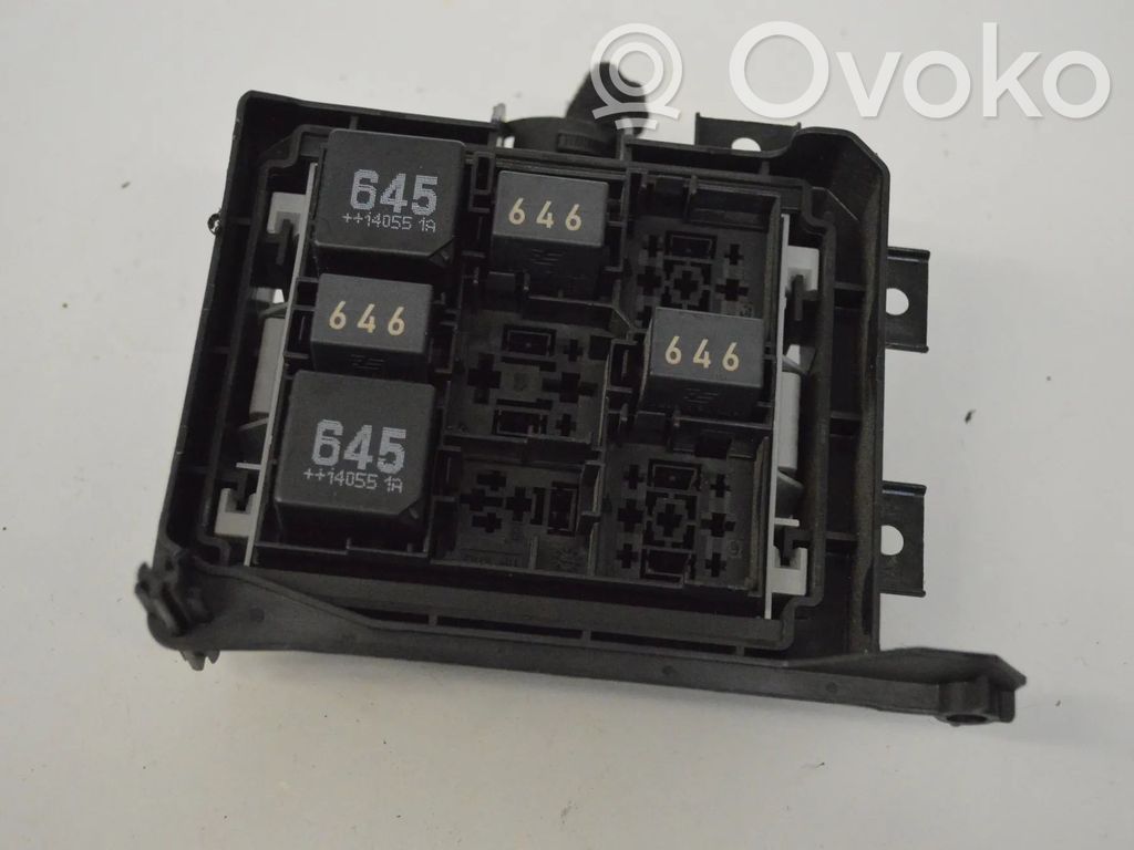 Porsche Cayenne (92A) Set scatola dei fusibili 