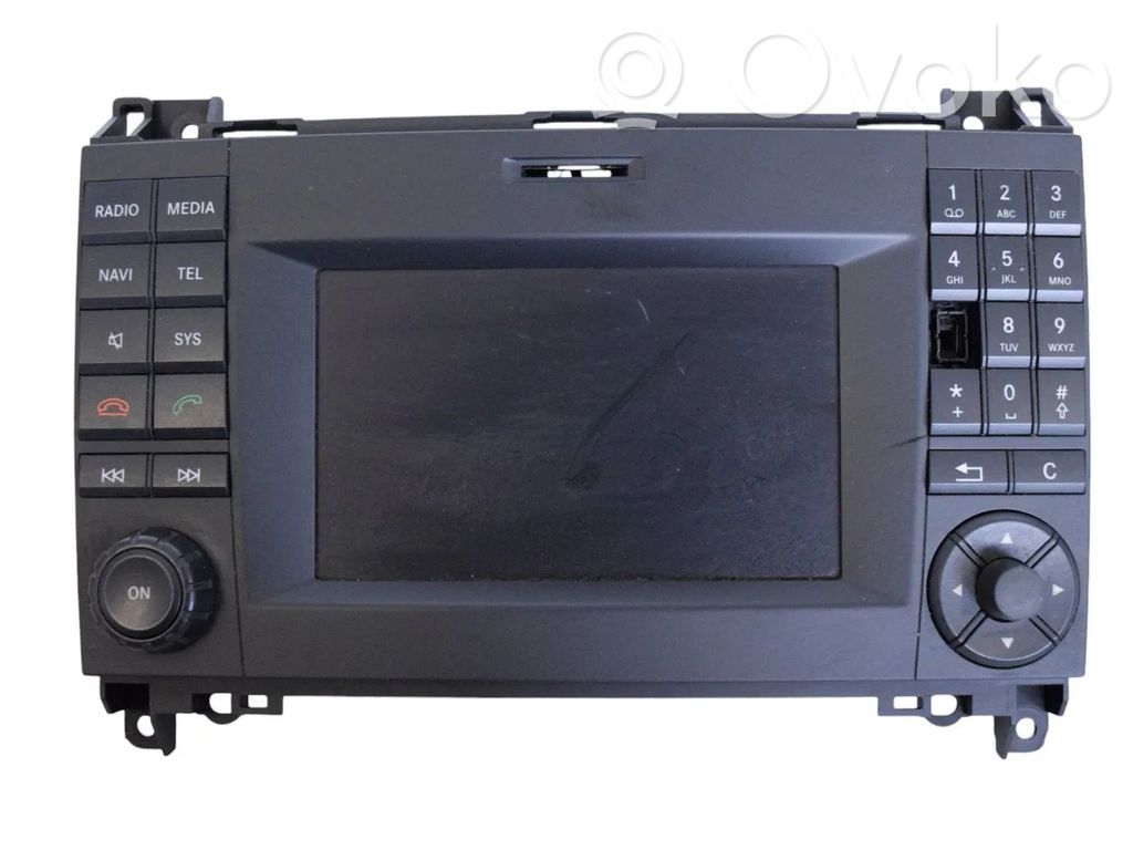 Volkswagen Crafter Panel / Radioodtwarzacz CD/DVD/GPS 