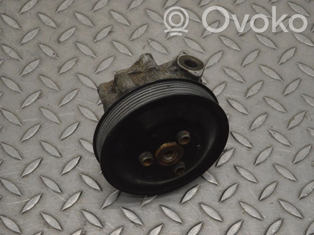Audi A4 S4 B8 8K Ohjaustehostimen pumppu 