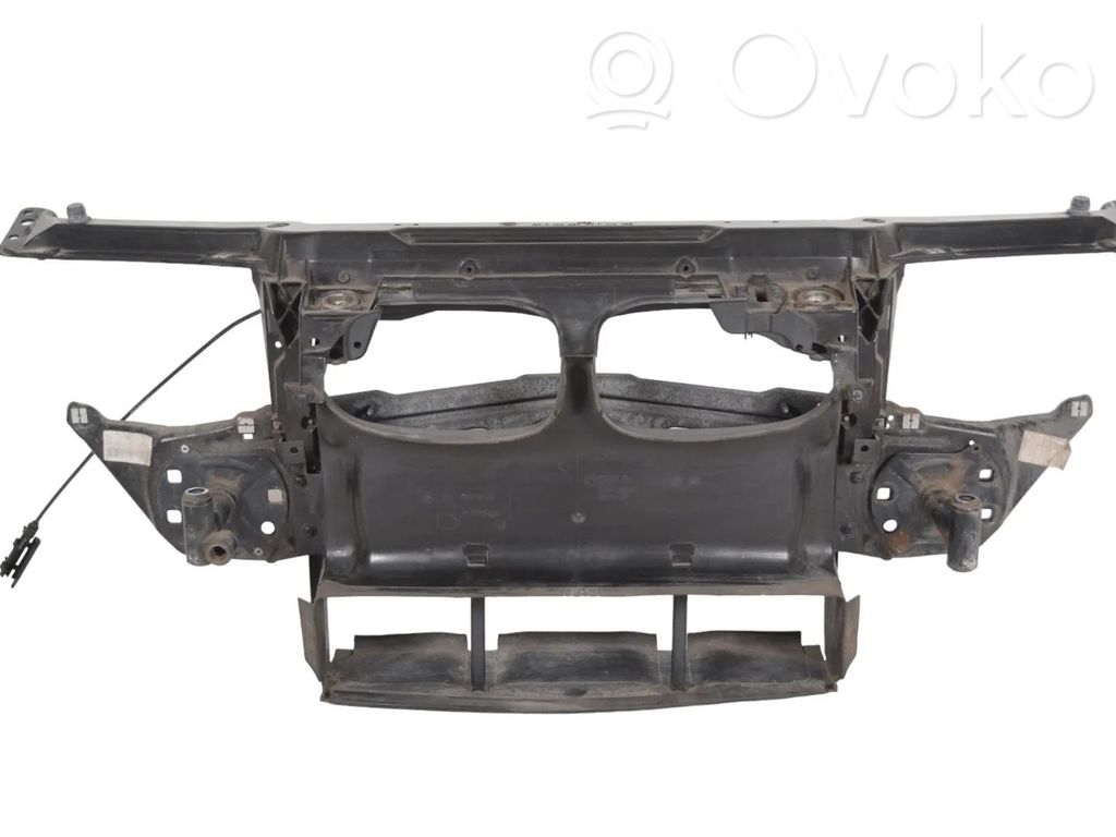 BMW 3 E46 Radiatorių panelė 