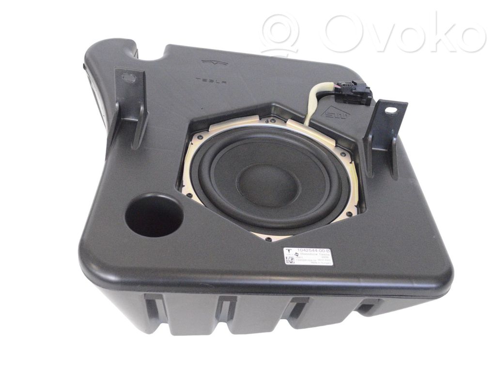 Tesla Model S Altavoz subwoofer 