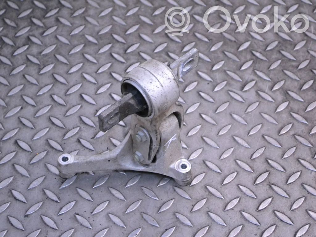Soporte de montaje del motor