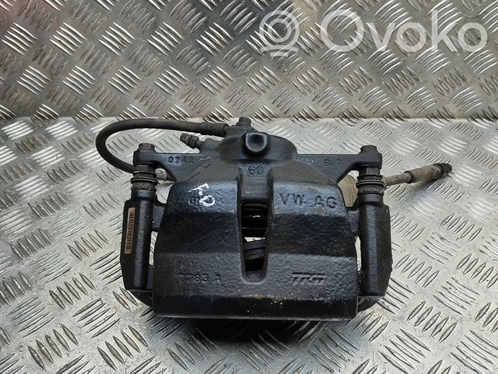 Cupra Born Etujarrusatula 